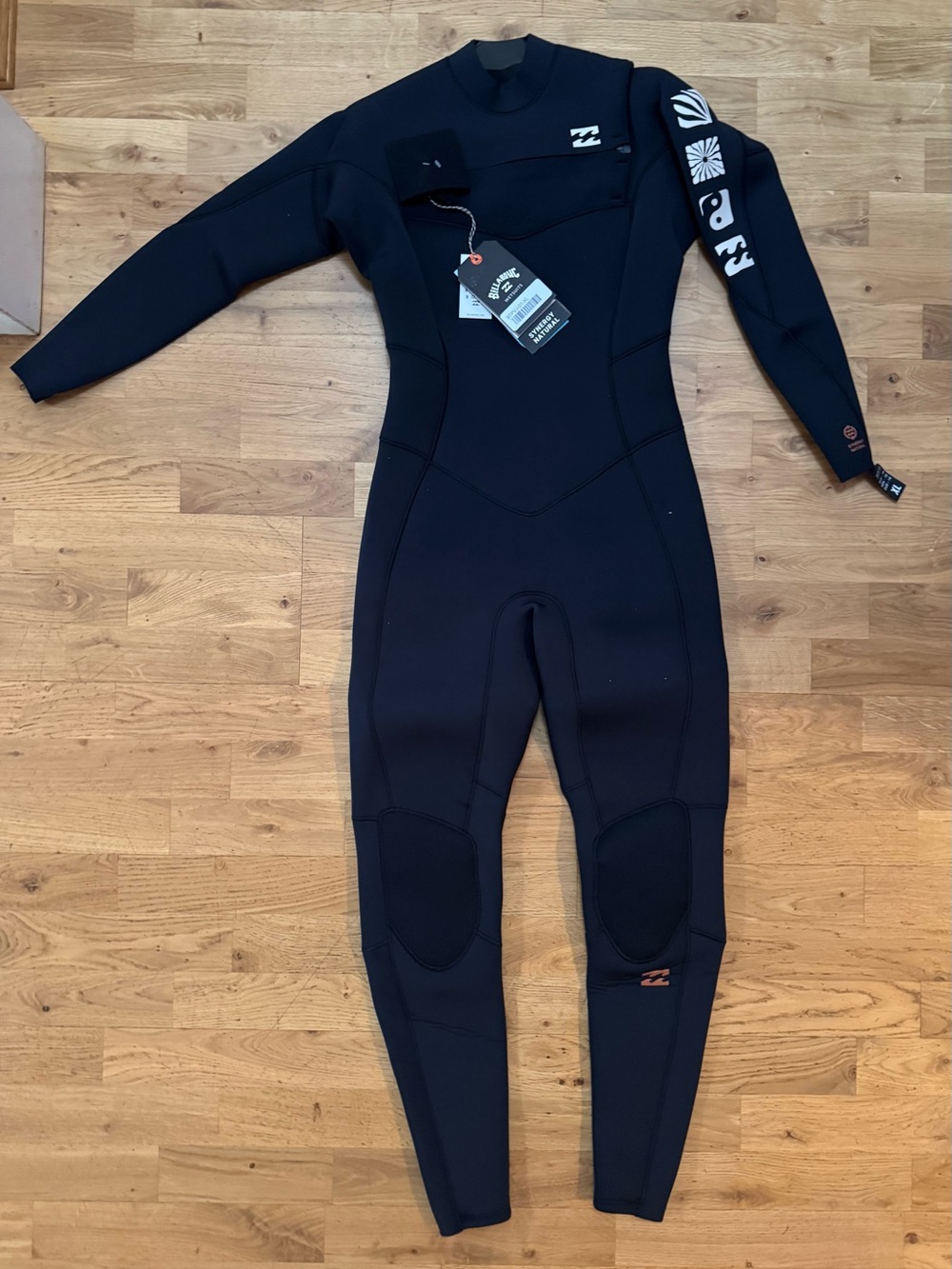 NWT Billabong Synergy Natural Wetsuit